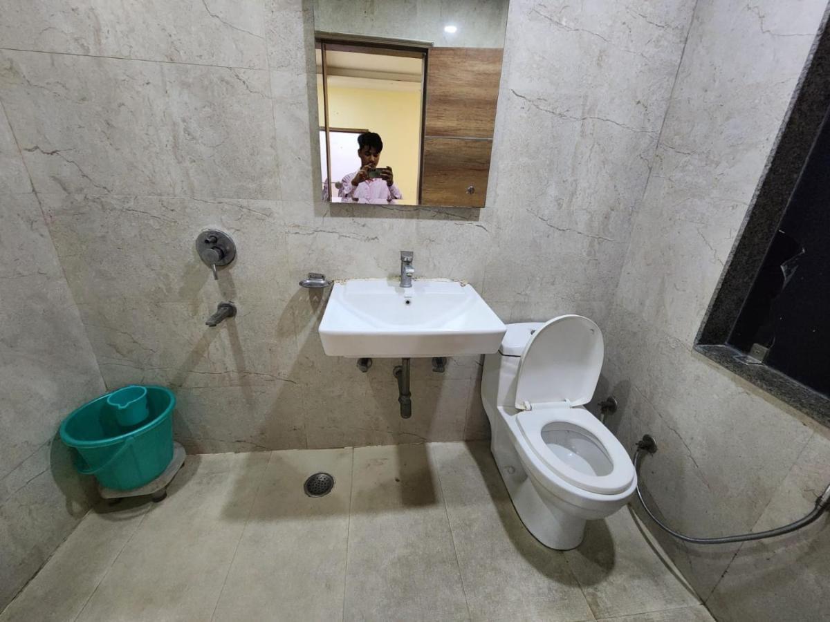 Hotel Ambe Inn By Ambience Delhi Igi Airport New Delhi Extérieur photo