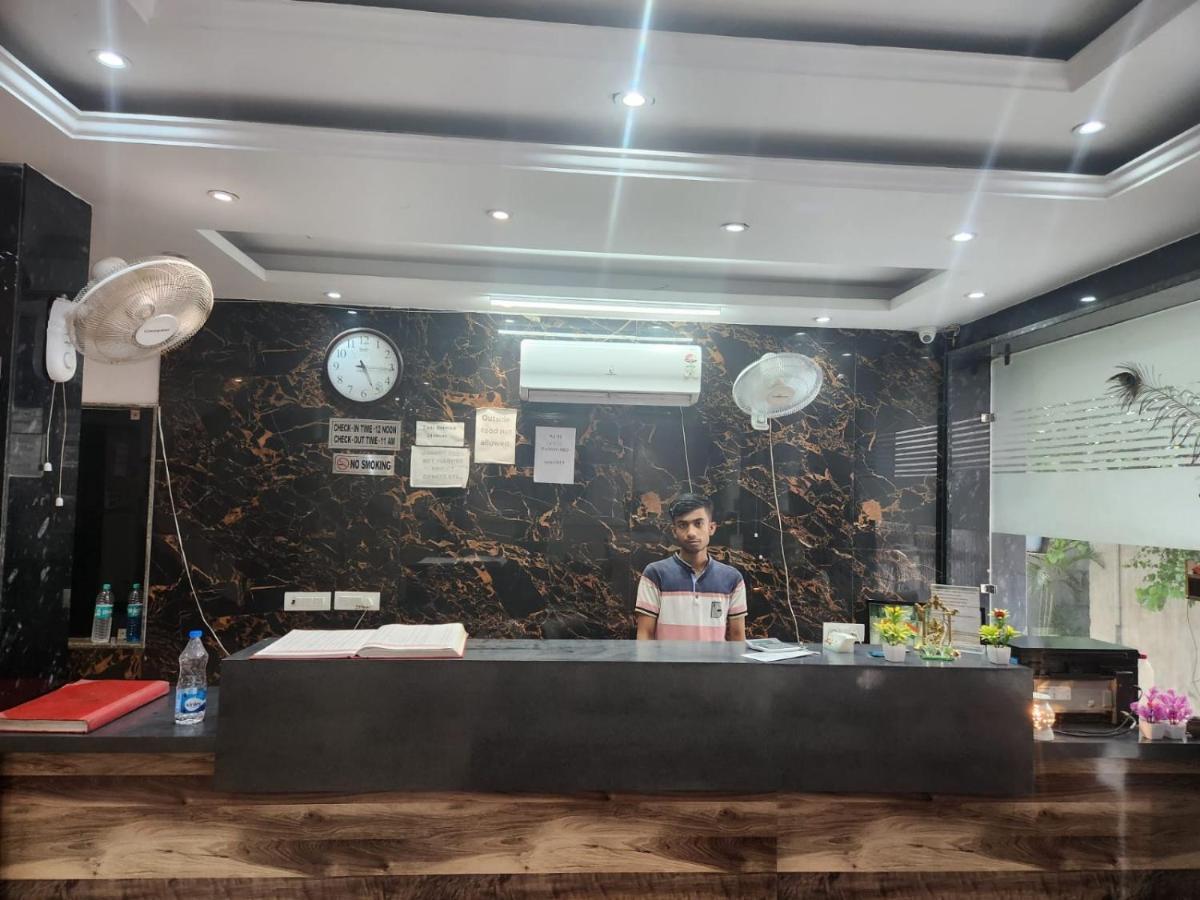 Hotel Ambe Inn By Ambience Delhi Igi Airport New Delhi Extérieur photo